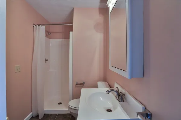 $1,400 | 2840 Hartford Avenue, Unit B, Johnston, RI 02919