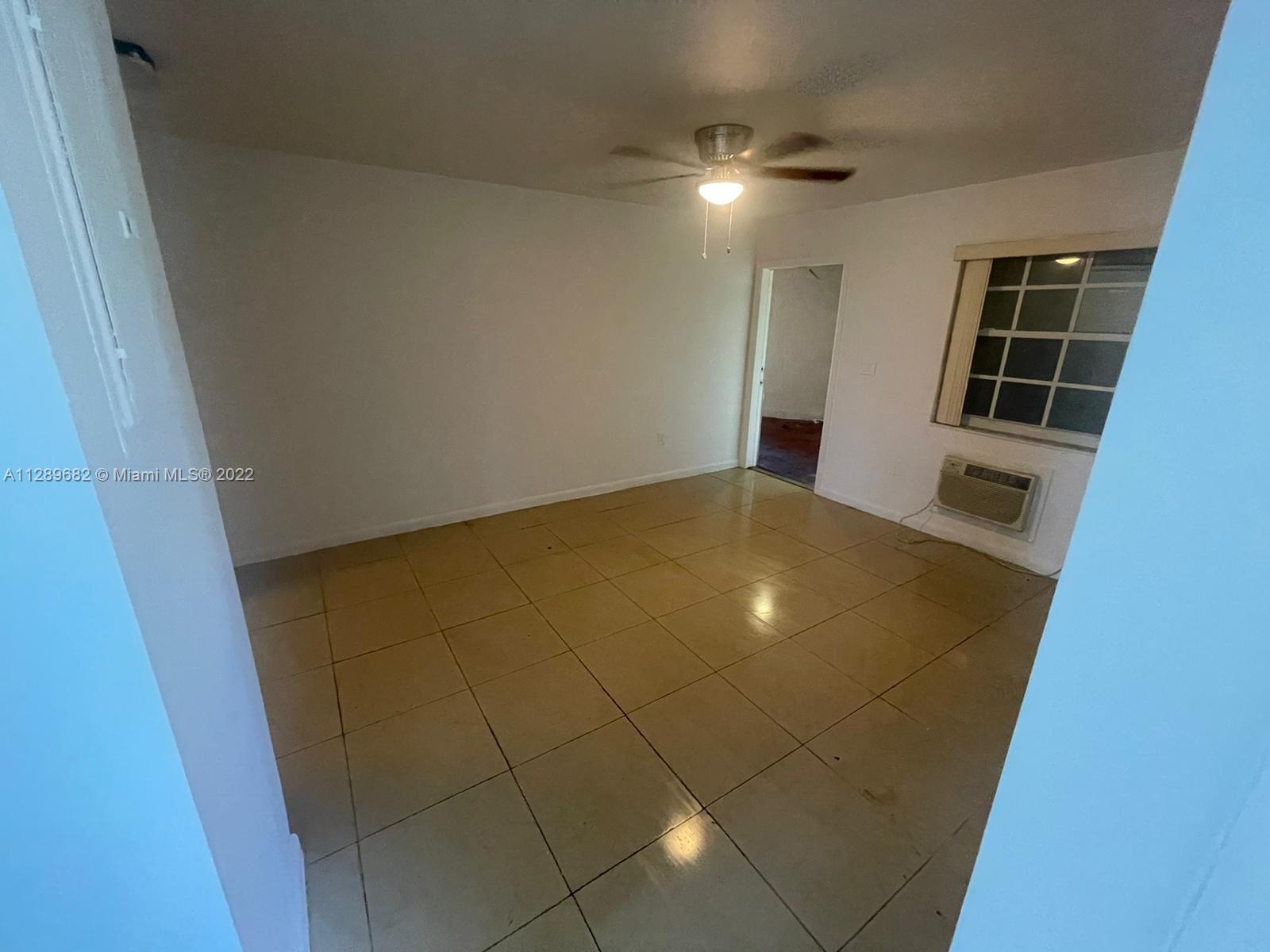 Goulds Miami, FL 33170 - Photo 4 of 4