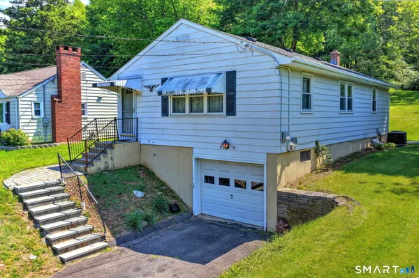 $306,000 | 212 Swain Avenue, Meriden, CT 06450