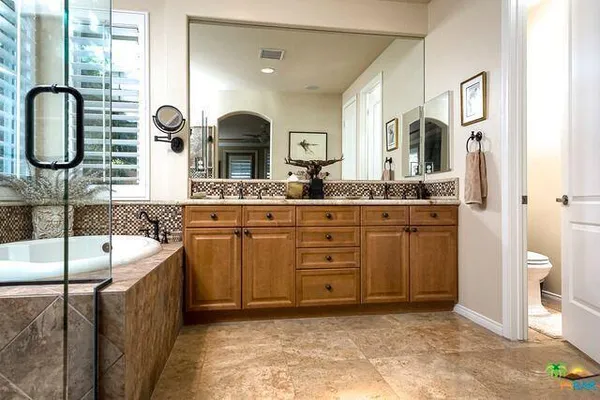 $4,000 | 250 Via San Lucia, Rancho Mirage, CA 92270