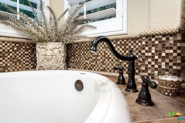 $4,000 | 250 Via San Lucia, Rancho Mirage, CA 92270