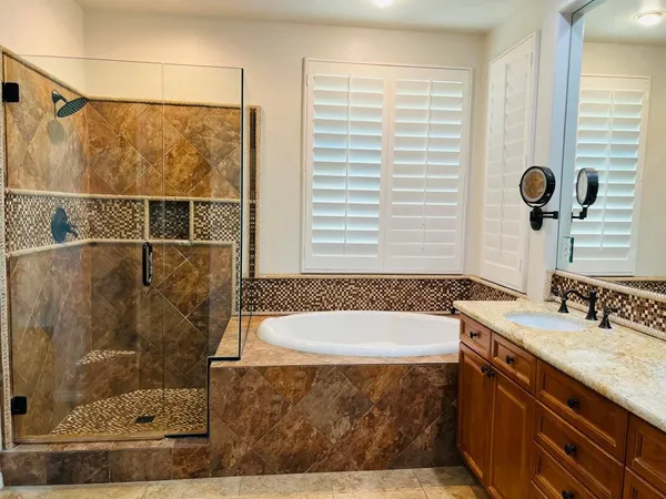 $4,000 | 250 Via San Lucia, Rancho Mirage, CA 92270
