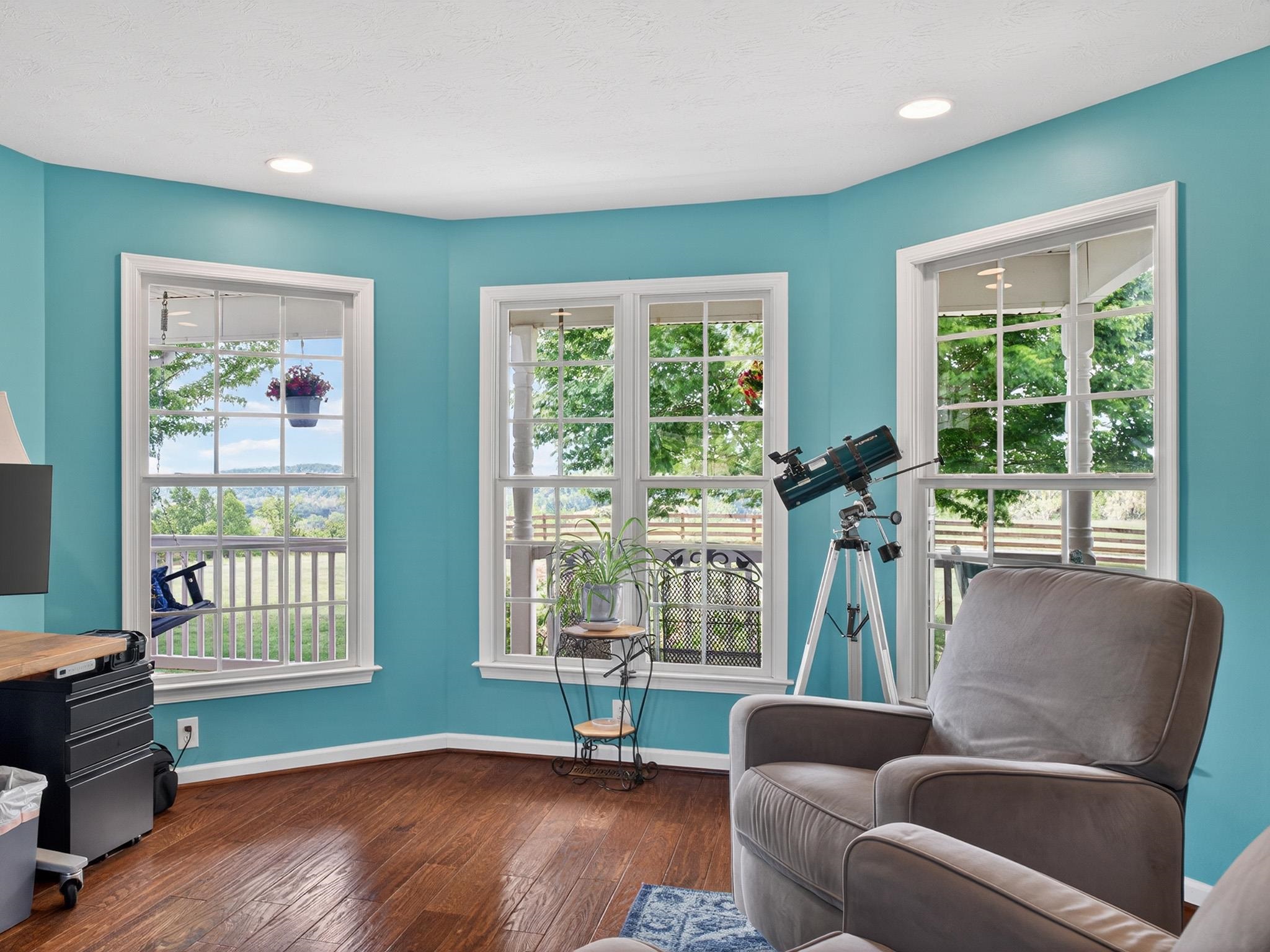 235 Howardsville Road Staunton, VA 24401 - Photo 4 of 55 Gallery Image 4