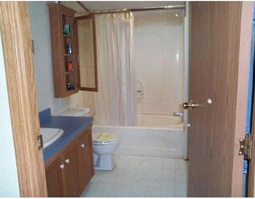 159 Kaiser Road Butler, PA 16002 - Photo 4 of 8 Other. Bath