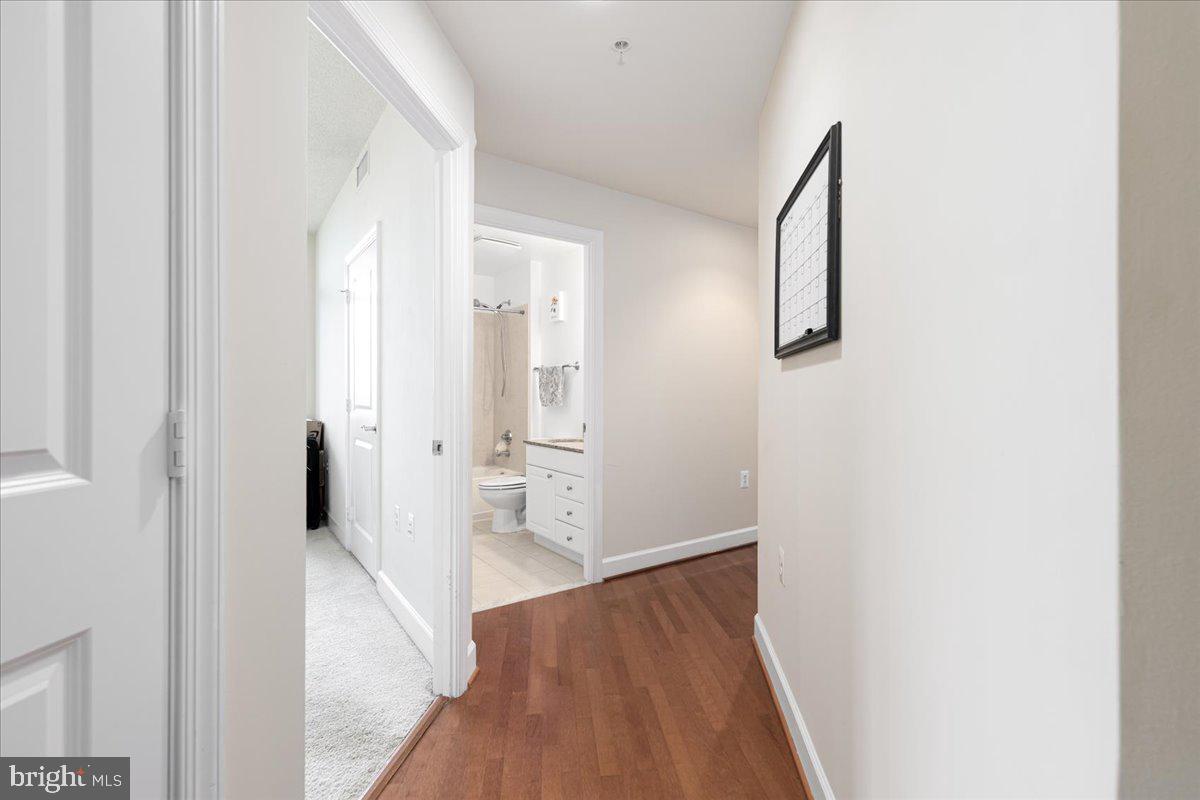 3650 South Glebe Road, Unit 571 Arlington, VA 22202 - Photo 19 of 34