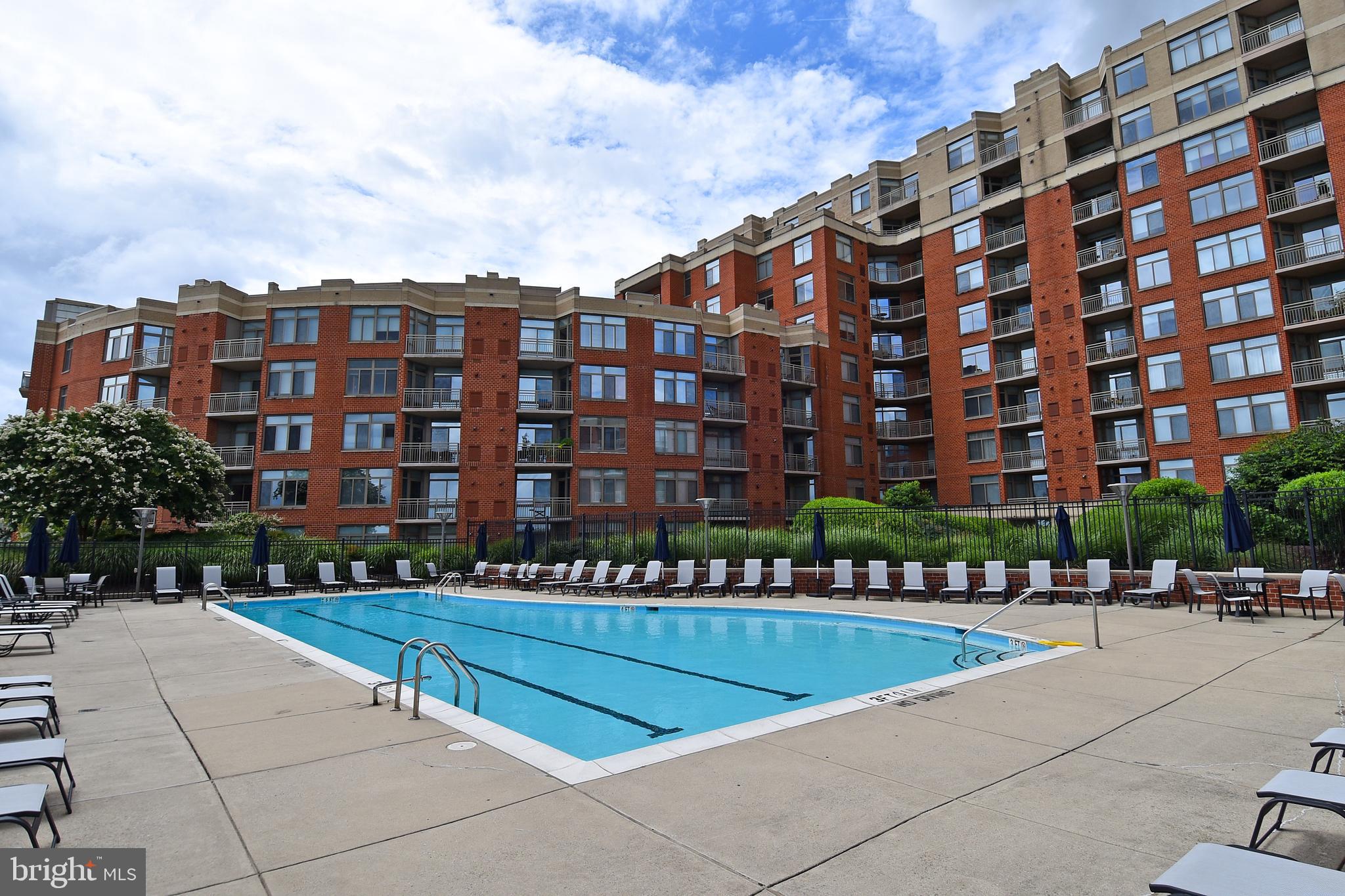 3650 South Glebe Road, Unit 571 Arlington, VA 22202 - Photo 26 of 34