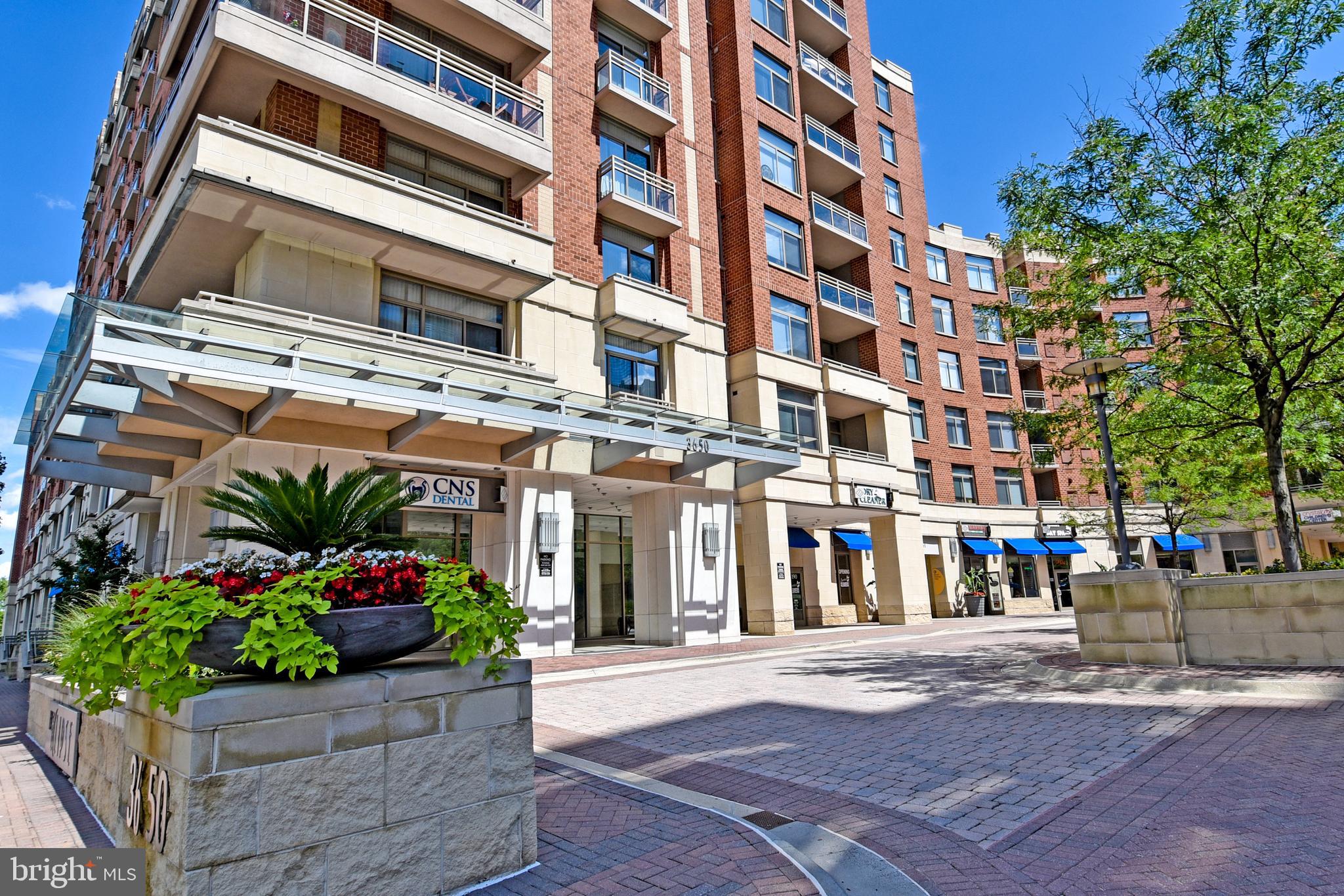 3650 South Glebe Road, Unit 571 Arlington, VA 22202 - Photo 27 of 34