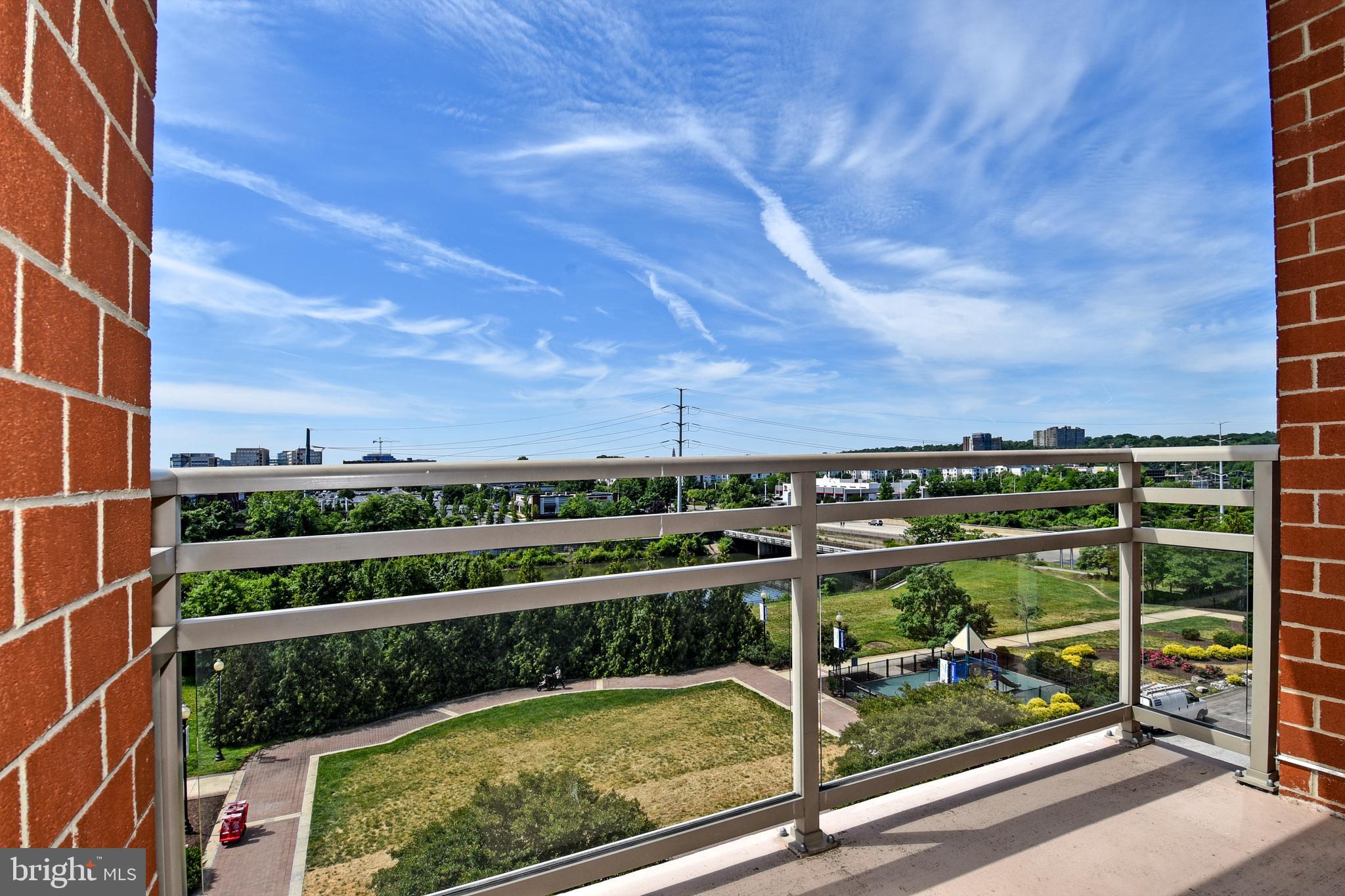 3650 South Glebe Road, Unit 571 Arlington, VA 22202 - Photo 5 of 34