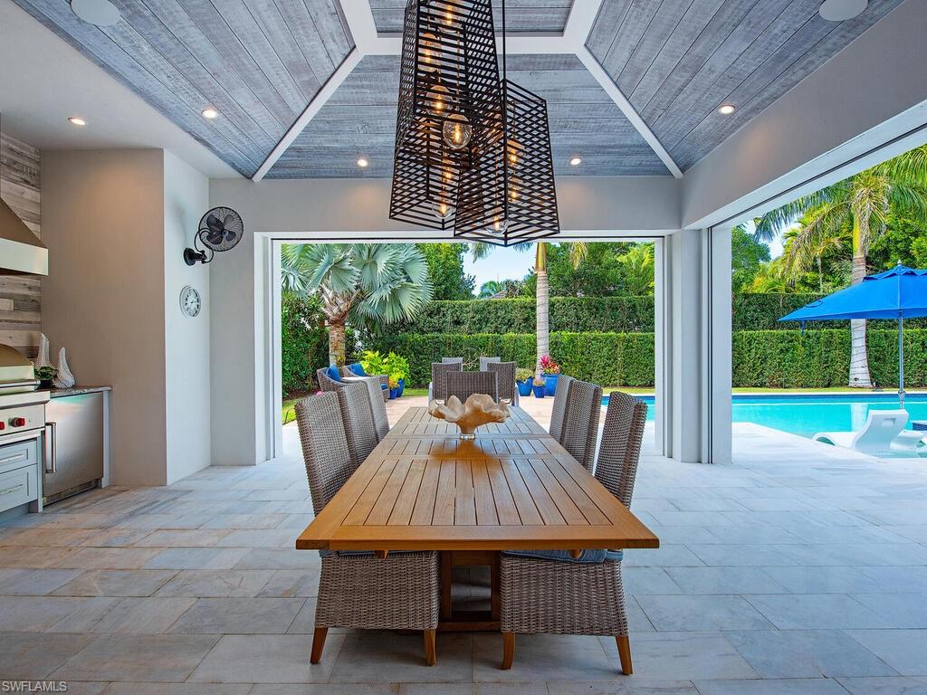 679 Rudder Road Naples, FL 34102 - Photo 8 of 38 Gallery Image 8