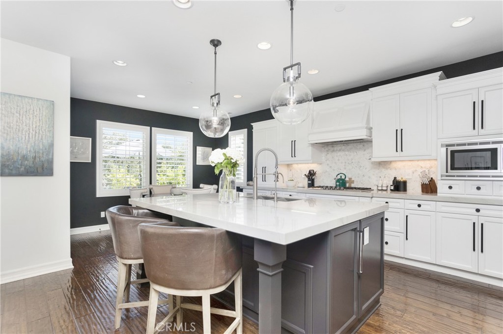 13 Via Jubilar San Clemente, CA 92673 - Photo 10 of 60 Kitchen