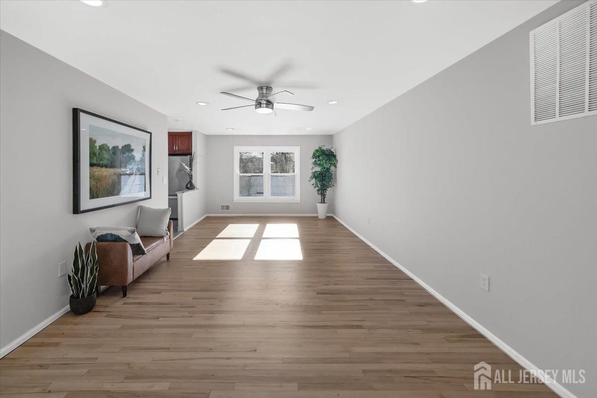 3 Boxwood Road Piscataway, NJ 08854 - Photo 8 of 38 Gallery Image 8