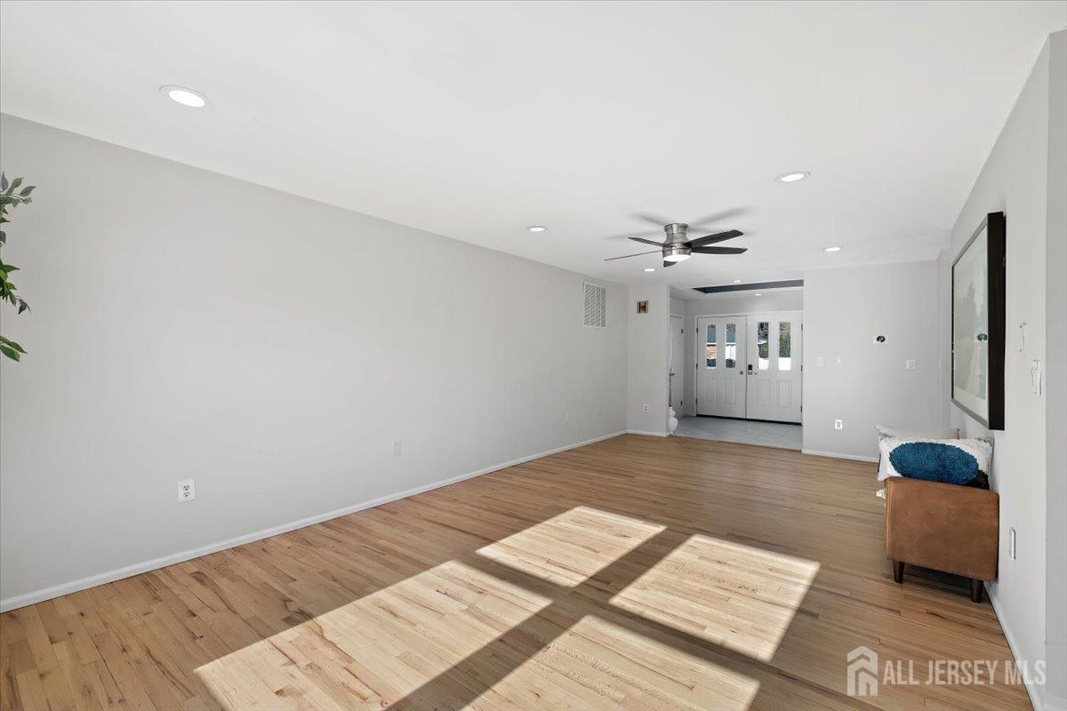 3 Boxwood Road Piscataway, NJ 08854 - Photo 10 of 38 Gallery Image 10