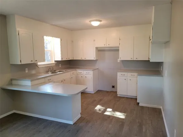 $1,395 | 1317 East Main Street, Unit 1315, Gun Barrel City, TX 75156