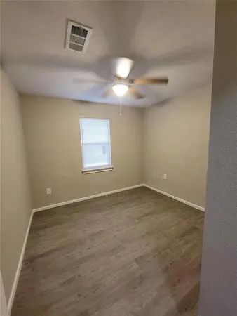 $1,395 | 1317 East Main Street, Unit 1315, Gun Barrel City, TX 75156