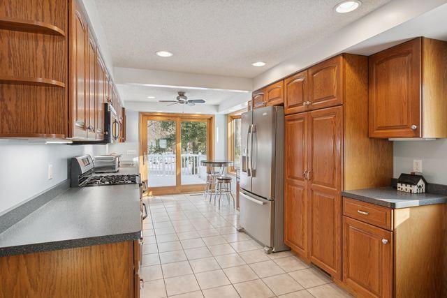 309 Sunset Drive South Minnetonka, MN 55305 - Photo 21 of 43