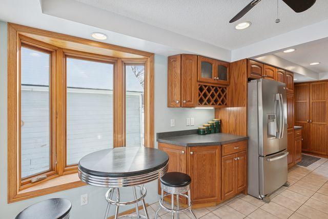 309 Sunset Drive South Minnetonka, MN 55305 - Photo 5 of 43