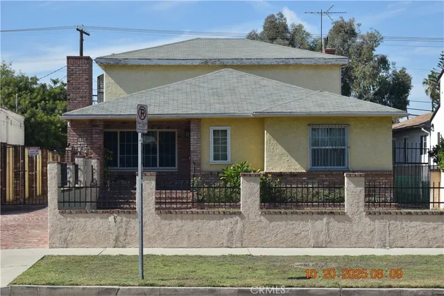 $2,200,000 | 1009 South Rimpau Boulevard, Los Angeles, CA 90019