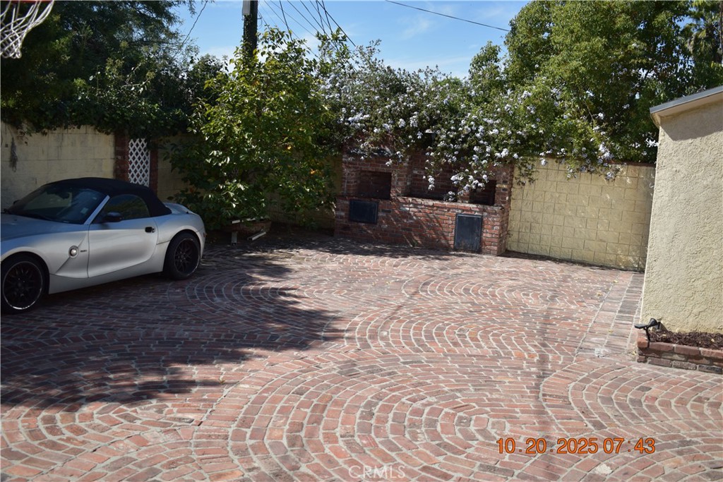 1009 South Rimpau Boulevard Los Angeles, CA 90019 - Photo 20 of 35