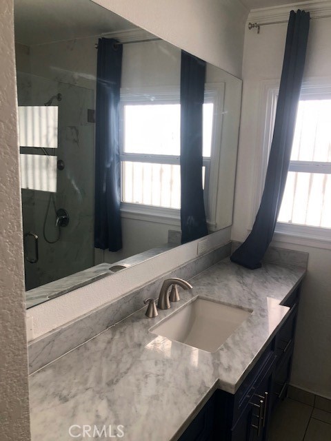 1009 South Rimpau Boulevard Los Angeles, CA 90019 - Photo 29 of 35