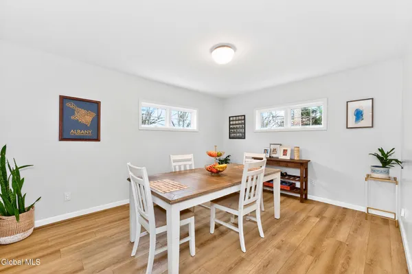 $470,000 | 15 Croswell Street, Albany, NY 12206