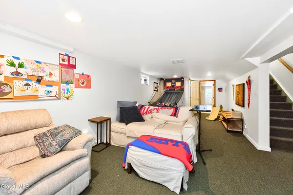 $470,000 | 15 Croswell Street, Albany, NY 12206