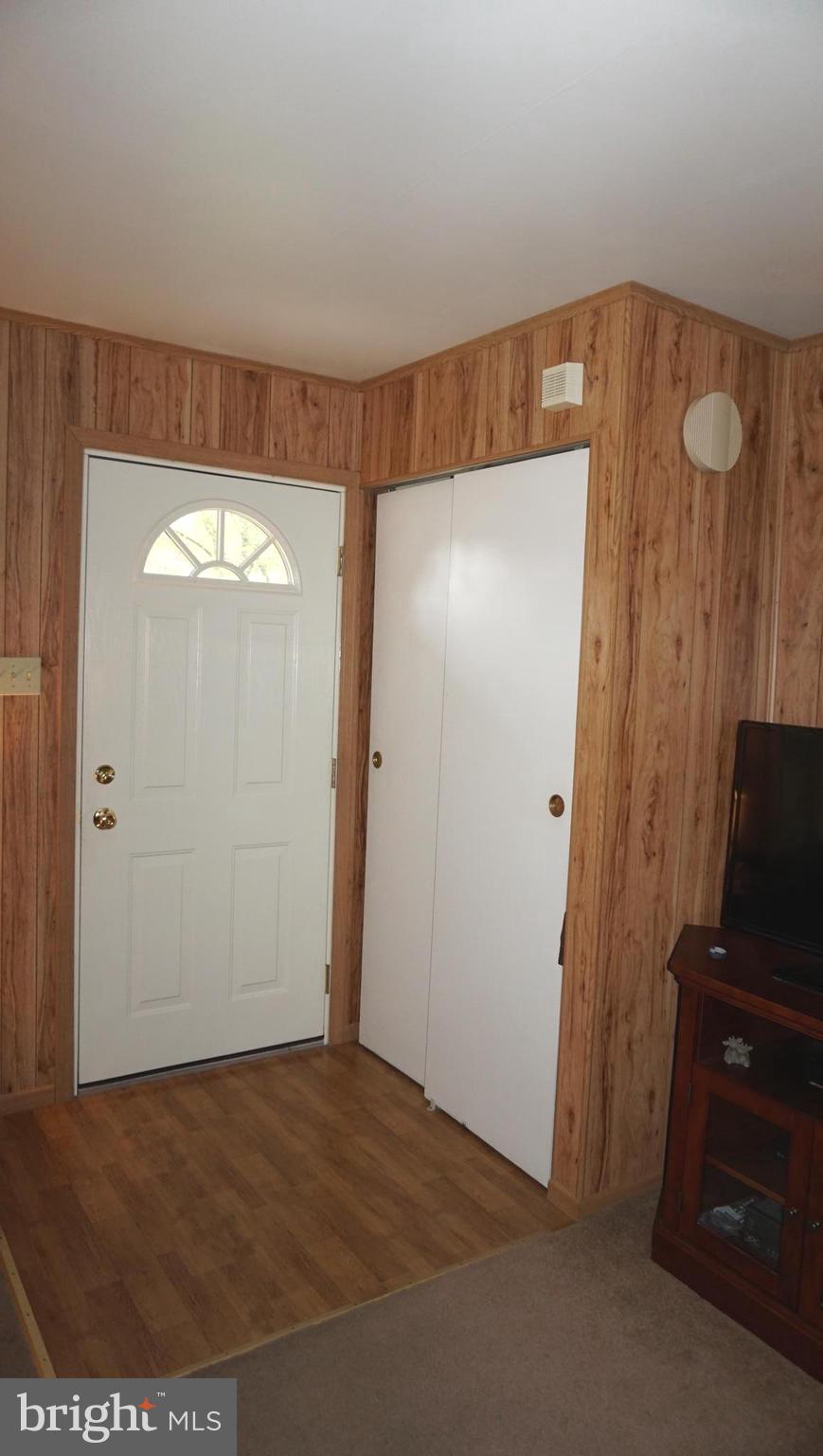 201 Heistand Road York, PA 17402 - Photo 5 of 12 Gallery Image 5