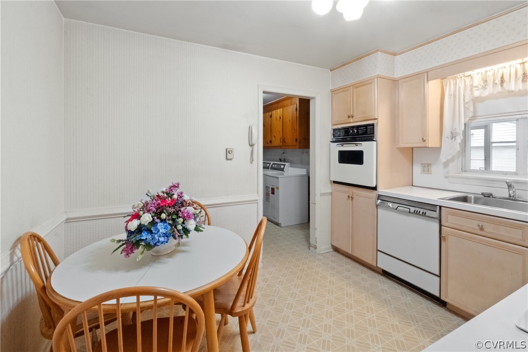 911 Penobscot Road Richmond, VA 23227 - Photo 10 of 26 Gallery Image 10