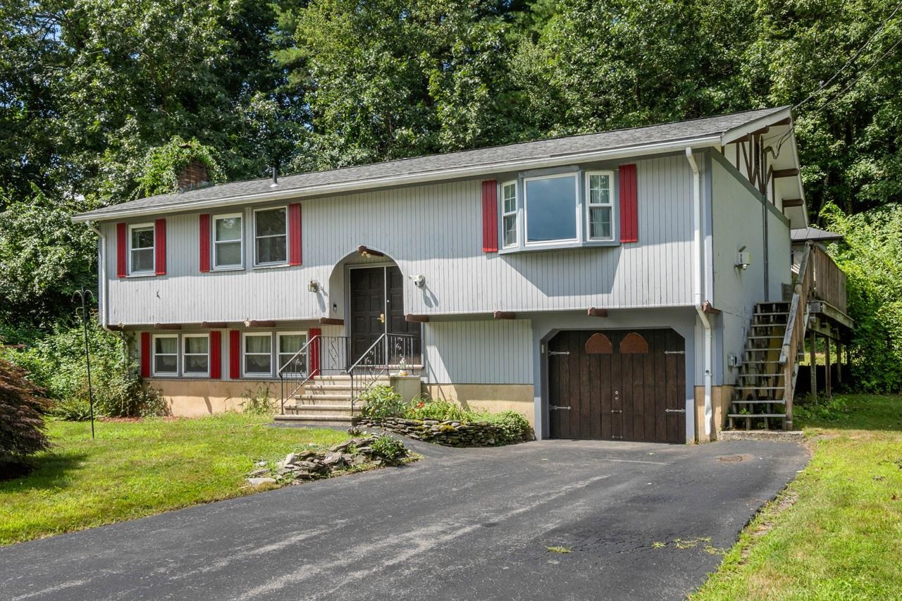 14 Scenic Drive Derry, NH 03038 - Photo 1 of 22