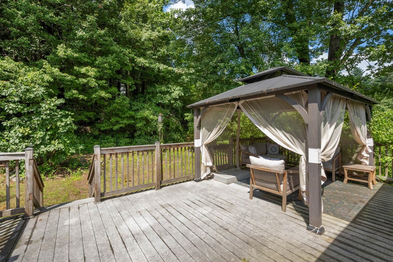 14 Scenic Drive Derry, NH 03038 - Photo 18 of 22