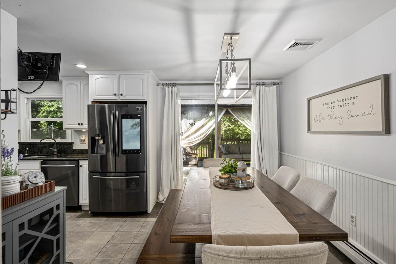 14 Scenic Drive Derry, NH 03038 - Photo 5 of 22