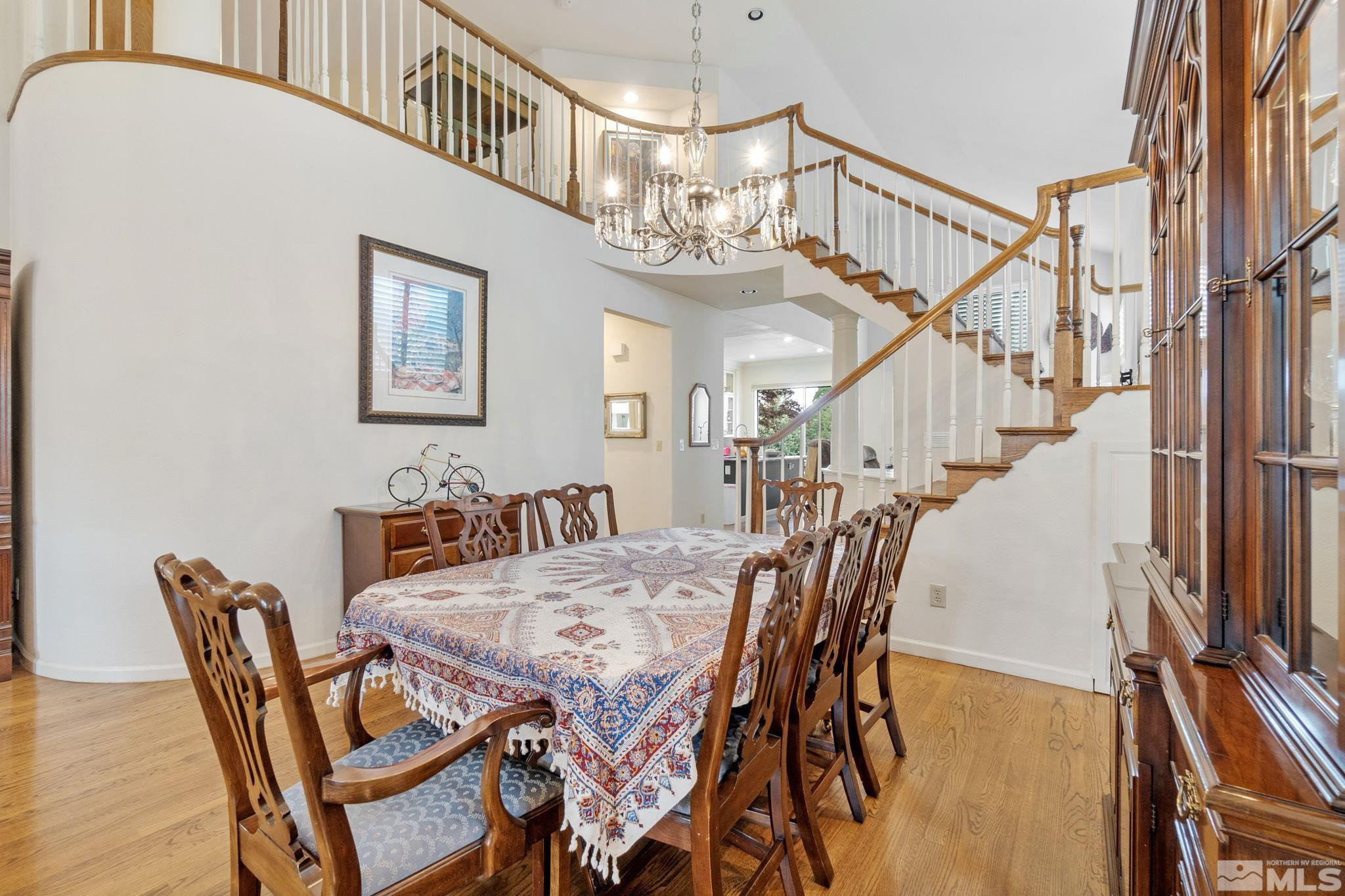 6142 Carriage House Way Reno, NV 89519 - Photo 13 of 40 a view of a dining room with furniture