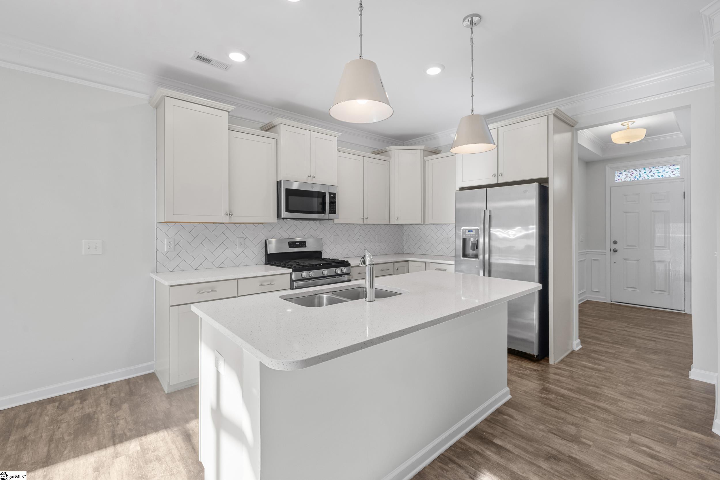 104 Muir Way Piedmont, SC 29673 - Photo 8 of 40