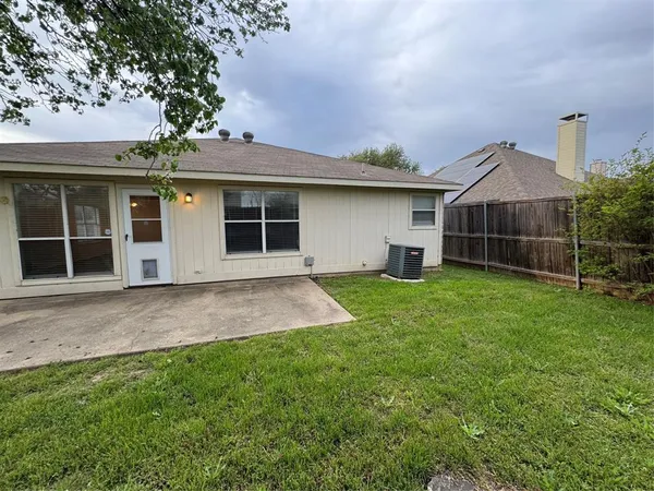 $260,000 | 4117 Appleyard Drive, Fort Worth, TX 76137