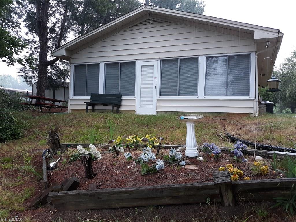 612 Riverview Road Lexington, NC 27292 - Photo 1 of 4