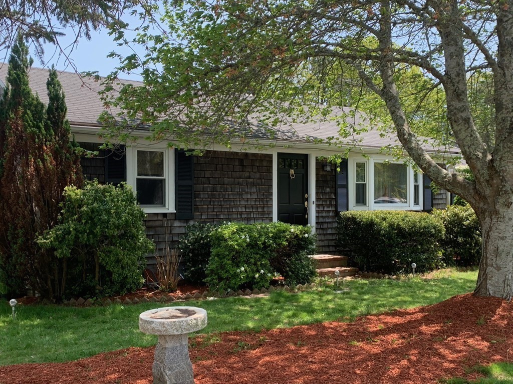 190 Seacoast Shores Boulevard, East Falmouth, MA 02536 Compass