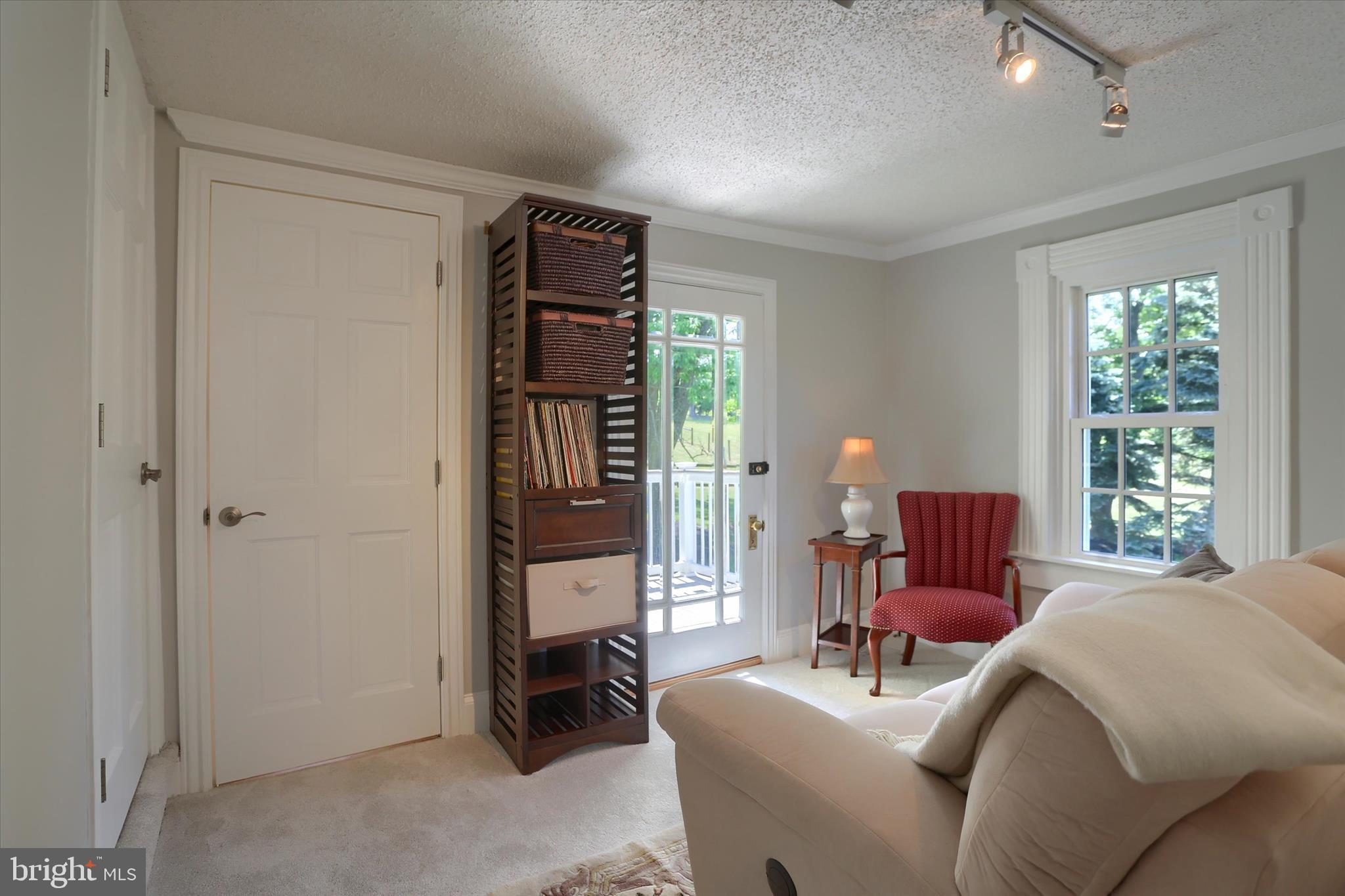 737 Piketown Road Harrisburg, PA 17112 - Photo 25 of 73 Loft
