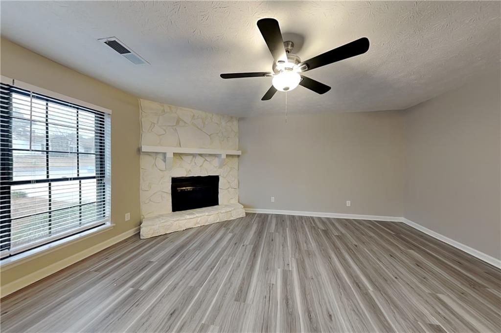 2444 Mistletoe Lane Southwest Snellville, GA 30039 - Photo 2 of 18