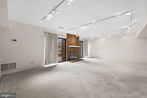 $275,000 | 23 Saddle Court, Unit G, Pikesville, MD 21208