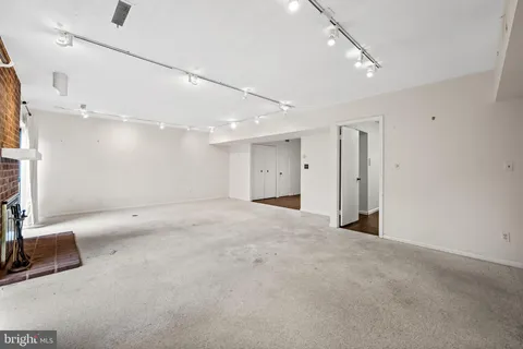 $275,000 | 23 Saddle Court, Unit G, Pikesville, MD 21208