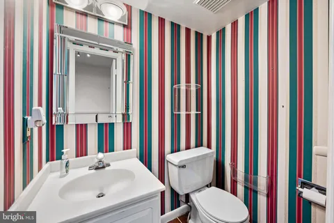 $275,000 | 23 Saddle Court, Unit G, Pikesville, MD 21208