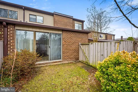 $275,000 | 23 Saddle Court, Unit G, Pikesville, MD 21208