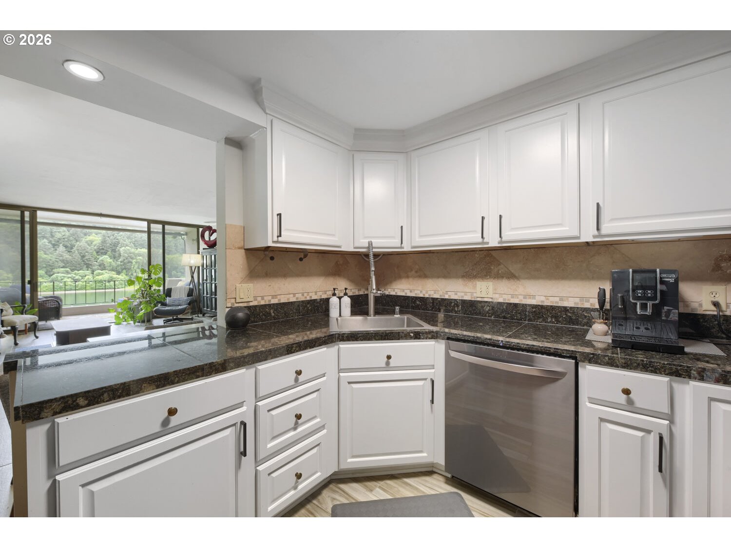 790 Southeast Webber Street, Unit 213 Portland, OR 97202 - Photo 15 of 37