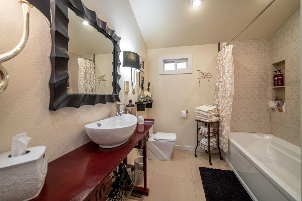 20227 Murphy Road Bend, OR 97702 - Photo 23 of 44 MicahFrazierPhotographyI-19