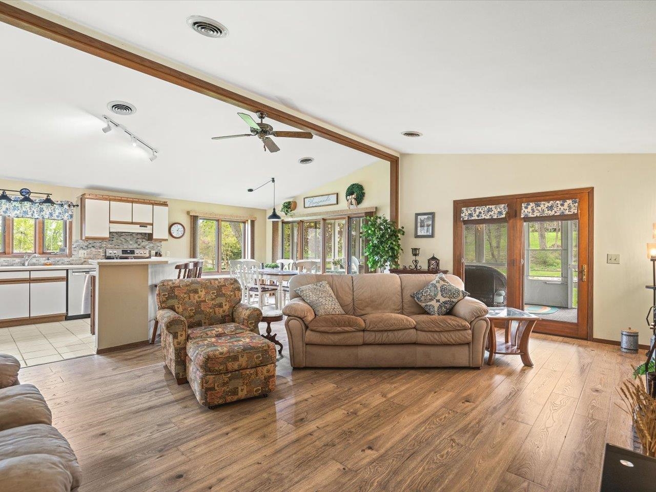 210 Lake Summerset Road Lake Summerset, IL 61019 - Photo 9 of 34 Gallery Image 9