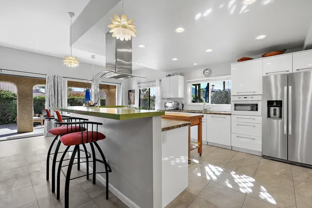 $425,000 | 44049 Vigo Court, Palm Desert, CA 92260