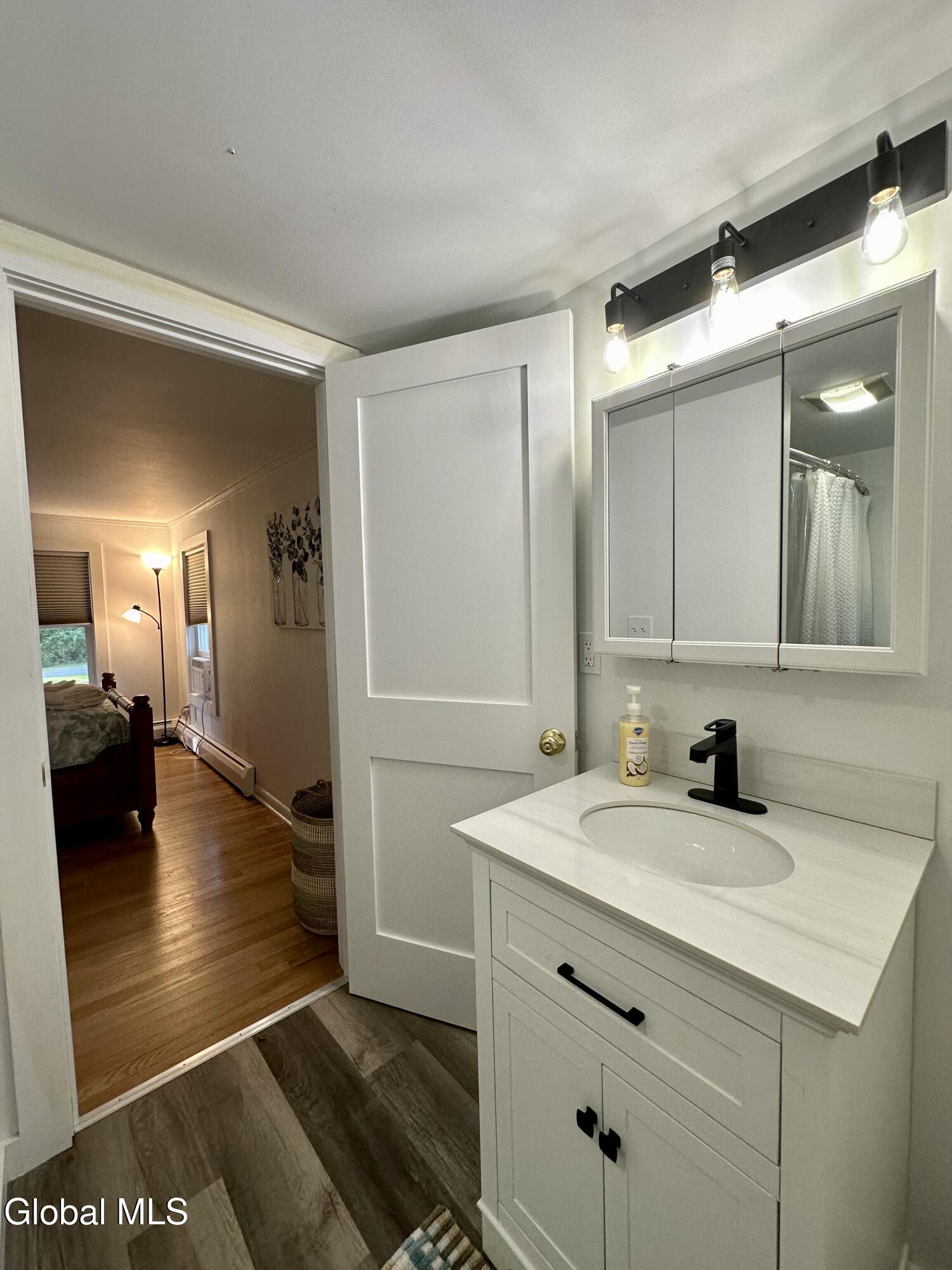 116 Tipple Road Ghent, NY 12534 - Photo 19 of 32 Primary bathroom