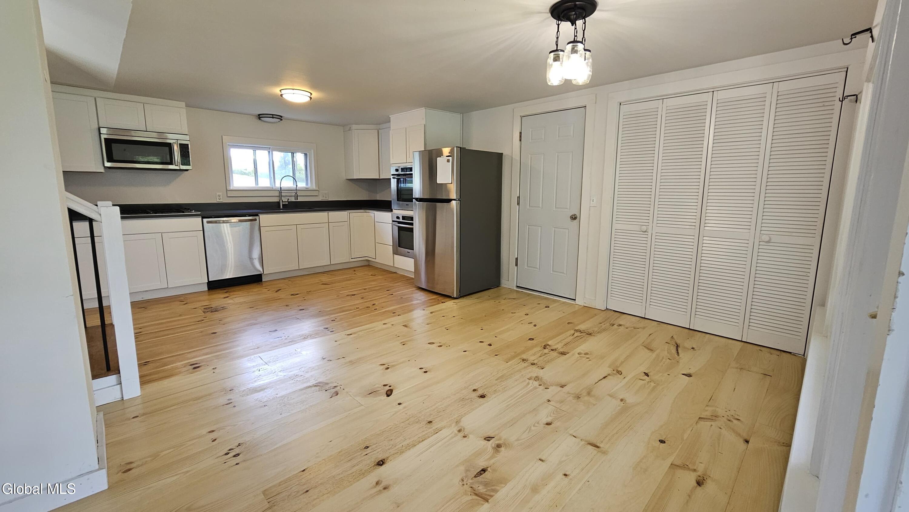 116 Tipple Road Ghent, NY 12534 - Photo 3 of 32 Kitchen