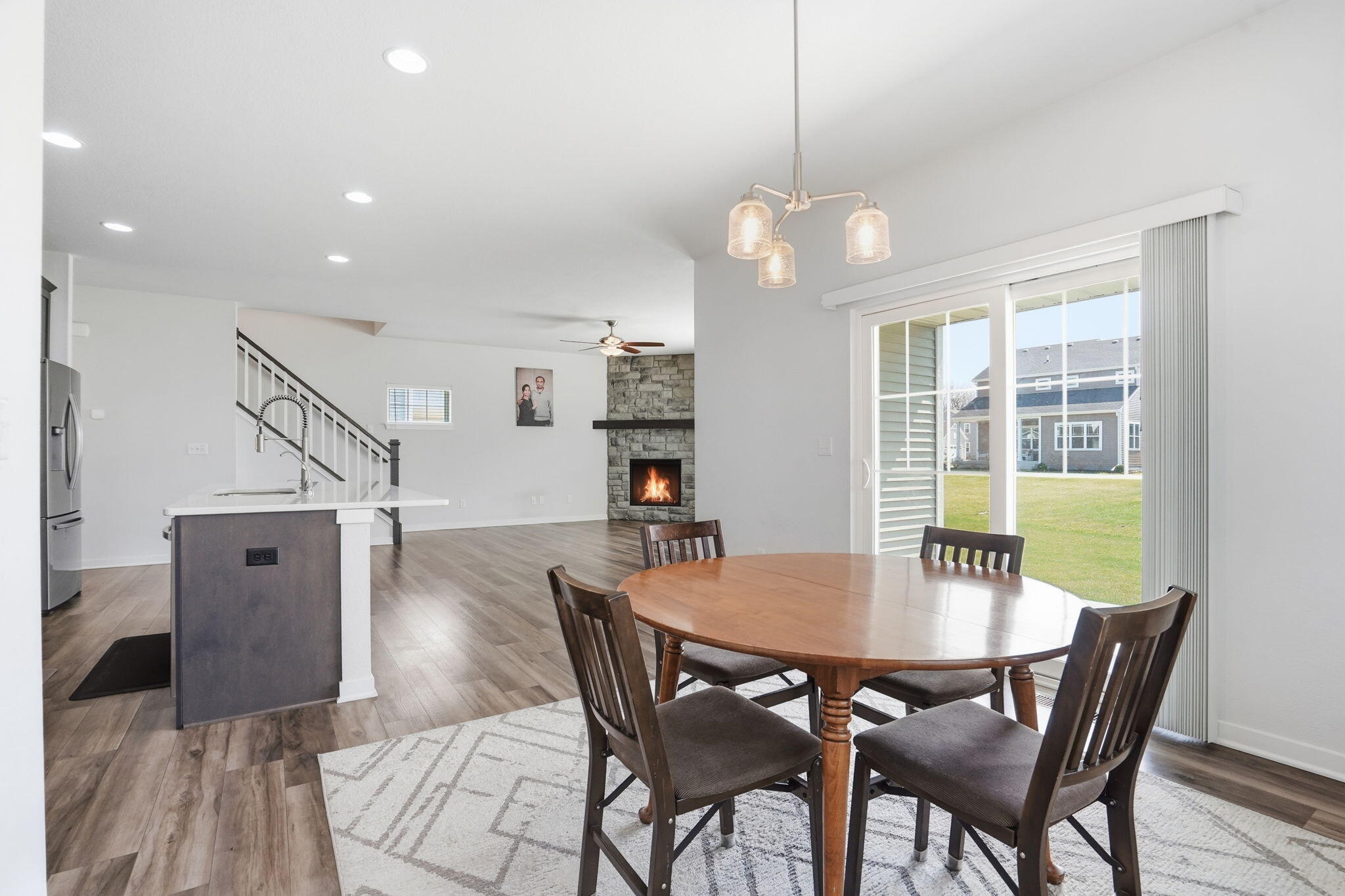 547 Wild Oak Road Hartland, WI 53029 - Photo 15 of 41 19-web-or-mls-19-547WildOakRd00044_with_