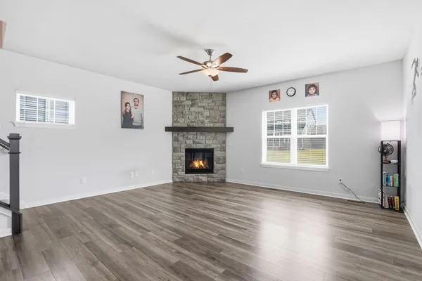 $539,900 | 547 Wild Oak Road, Hartland, WI 53029