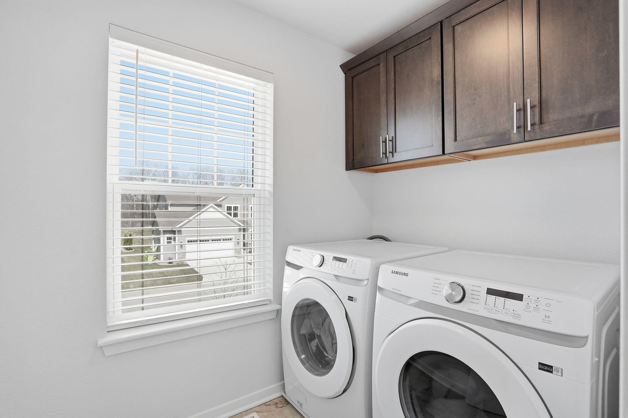 547 Wild Oak Road Hartland, WI 53029 - Photo 22 of 41 27-web-or-mls-27-547WildOakRd00062